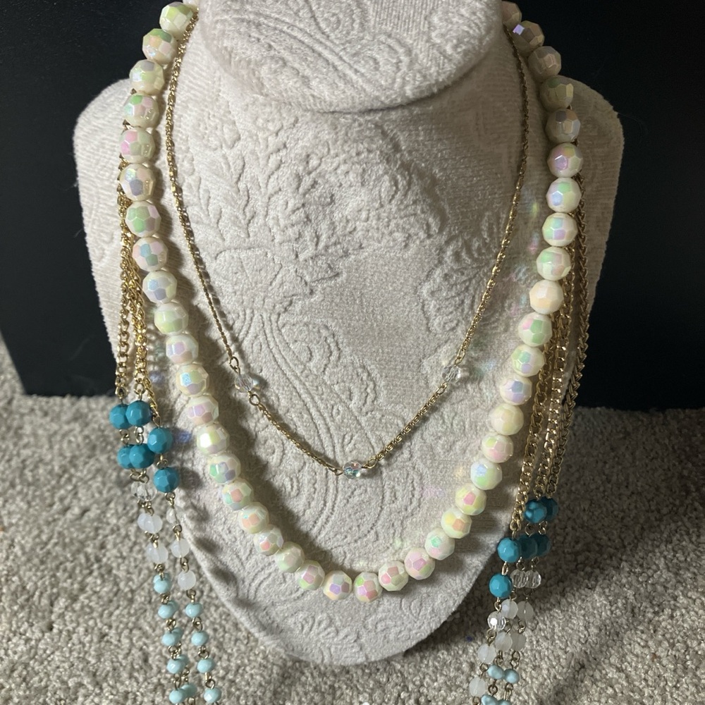 3 Piece Elegant Gold, White and Blue Toned Beaded Necklace Set